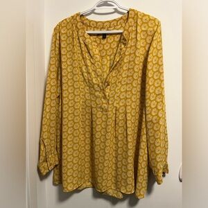 Banana Republic Large Blouse